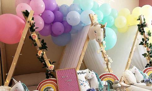 Balloon Garland's for your Children's Sleepover Parties in Hertfordshire